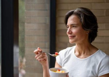 بهترین زمان صرف صبحانه چه موقع است؟