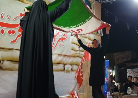 اجرای نمایش در خیابان