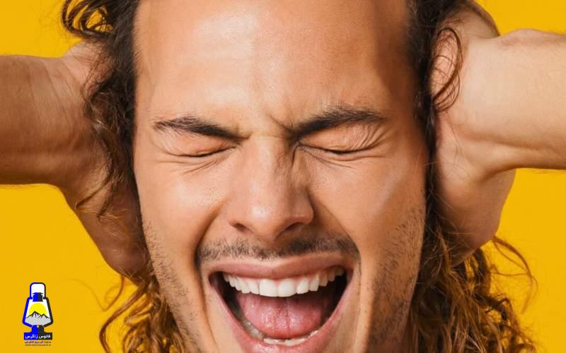 چرا گاهی روی یک آهنگ‌ قفلی می‌زنیم؟
