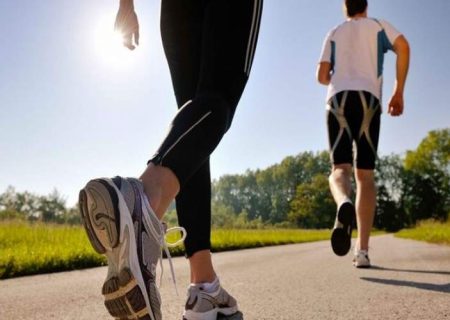 ۱۳ اشتباه رایج هنگام پیاده‌روی را بشناسید