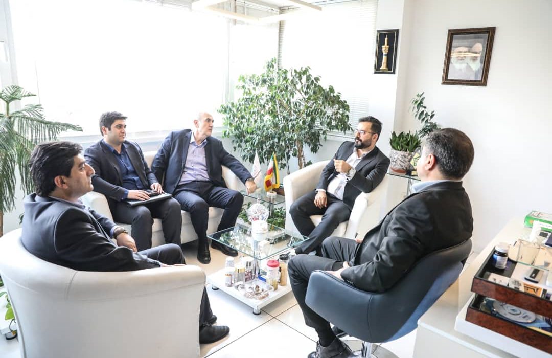 اخذ مجوز ۵۰۰ تن قیر رایگان و مجوز پارک محله ای سرآسیاب لنده از سوی سازمان بازآفرینی شهری ایران